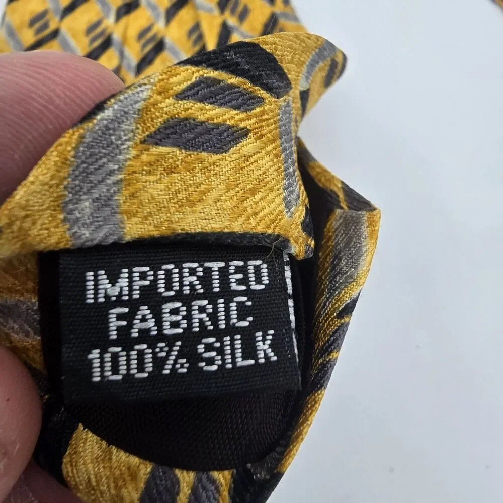 Necktie Mens Vintage Geoffrey Beene Mens Tie Yellow And Black Size Is 57in x 3.5